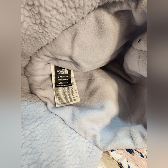 NORTHFACE Trapper Hat - Picture 4 of 4